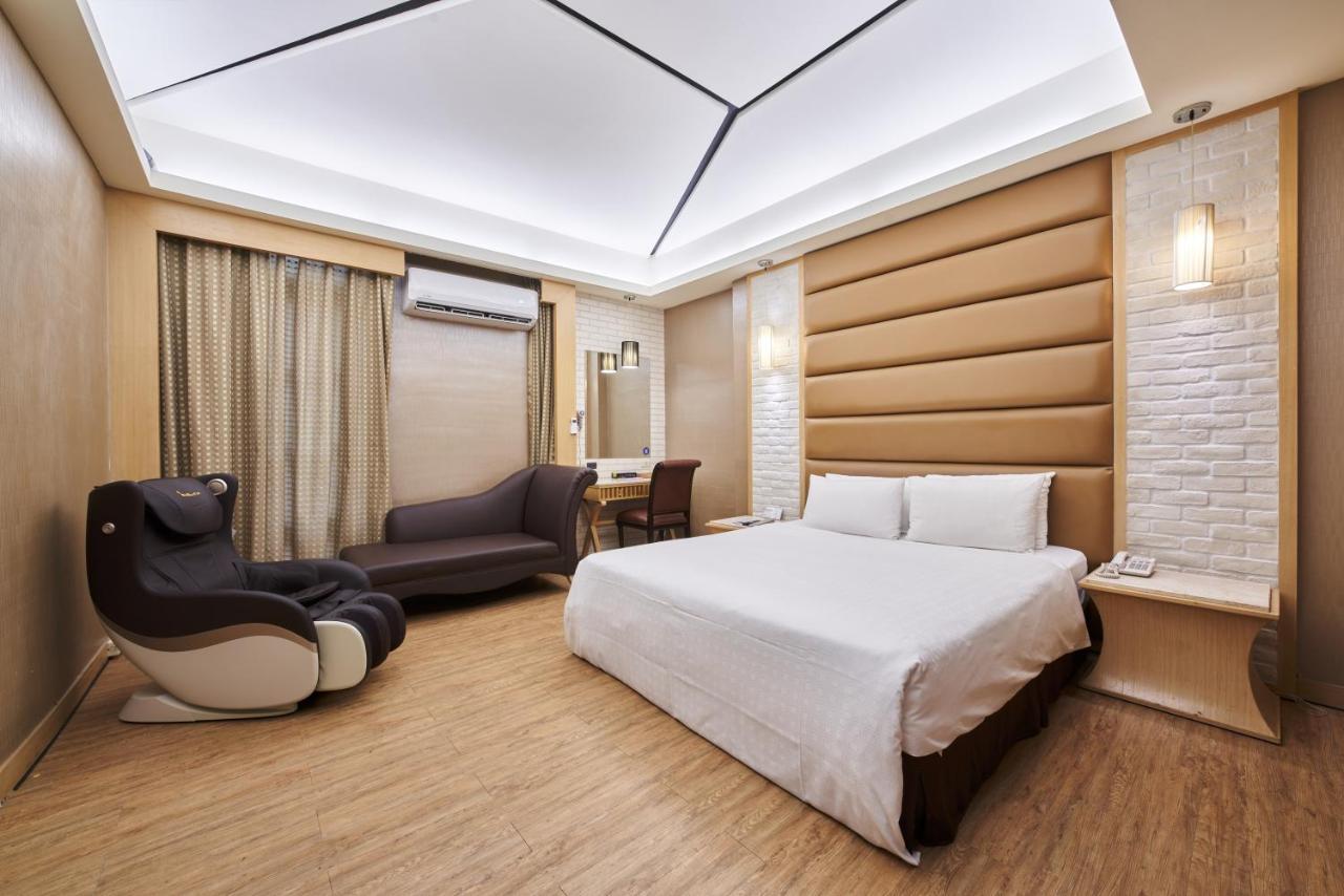 Cigar Motel Тайнан Екстериор снимка