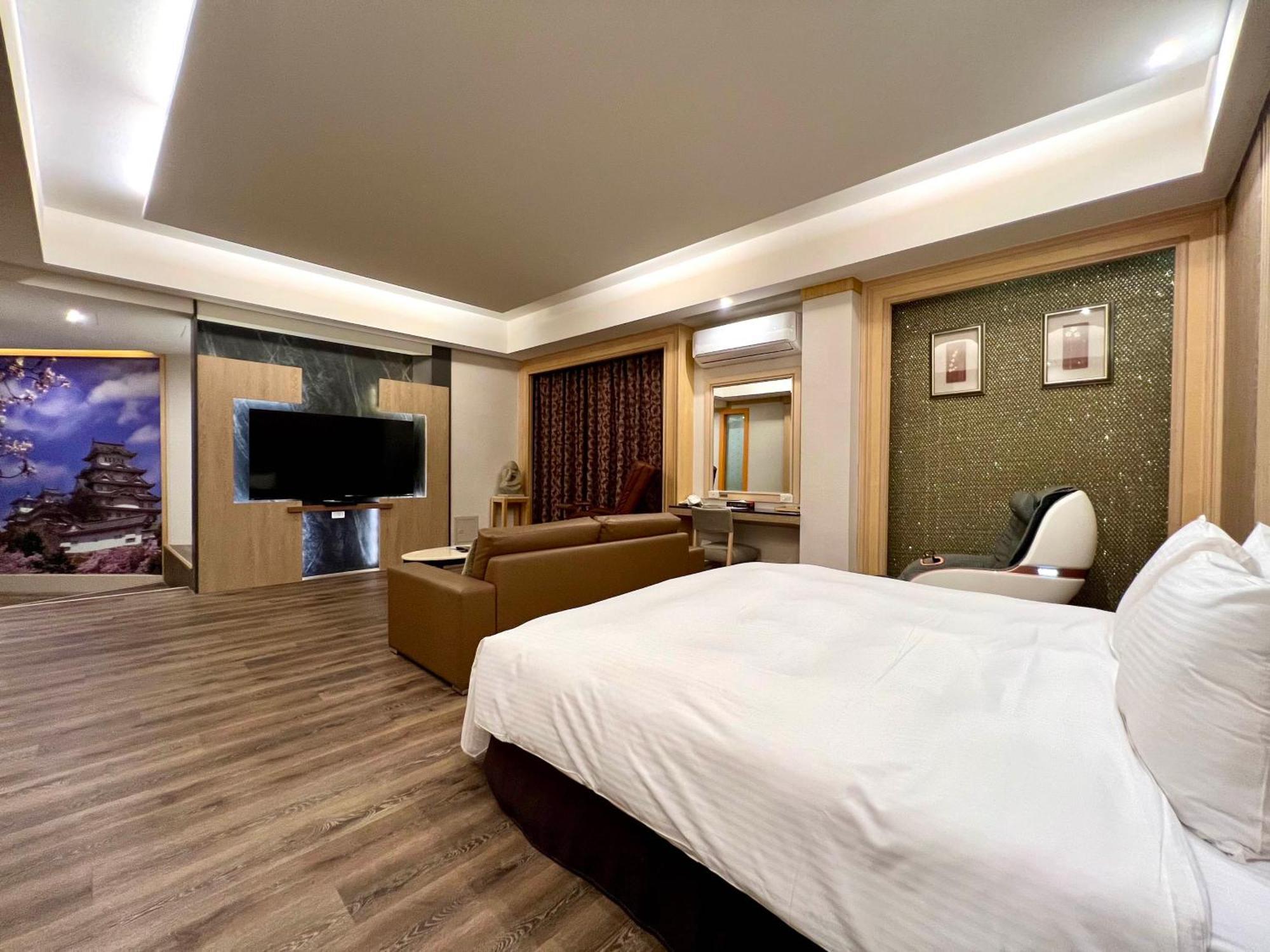 Cigar Motel Тайнан Екстериор снимка