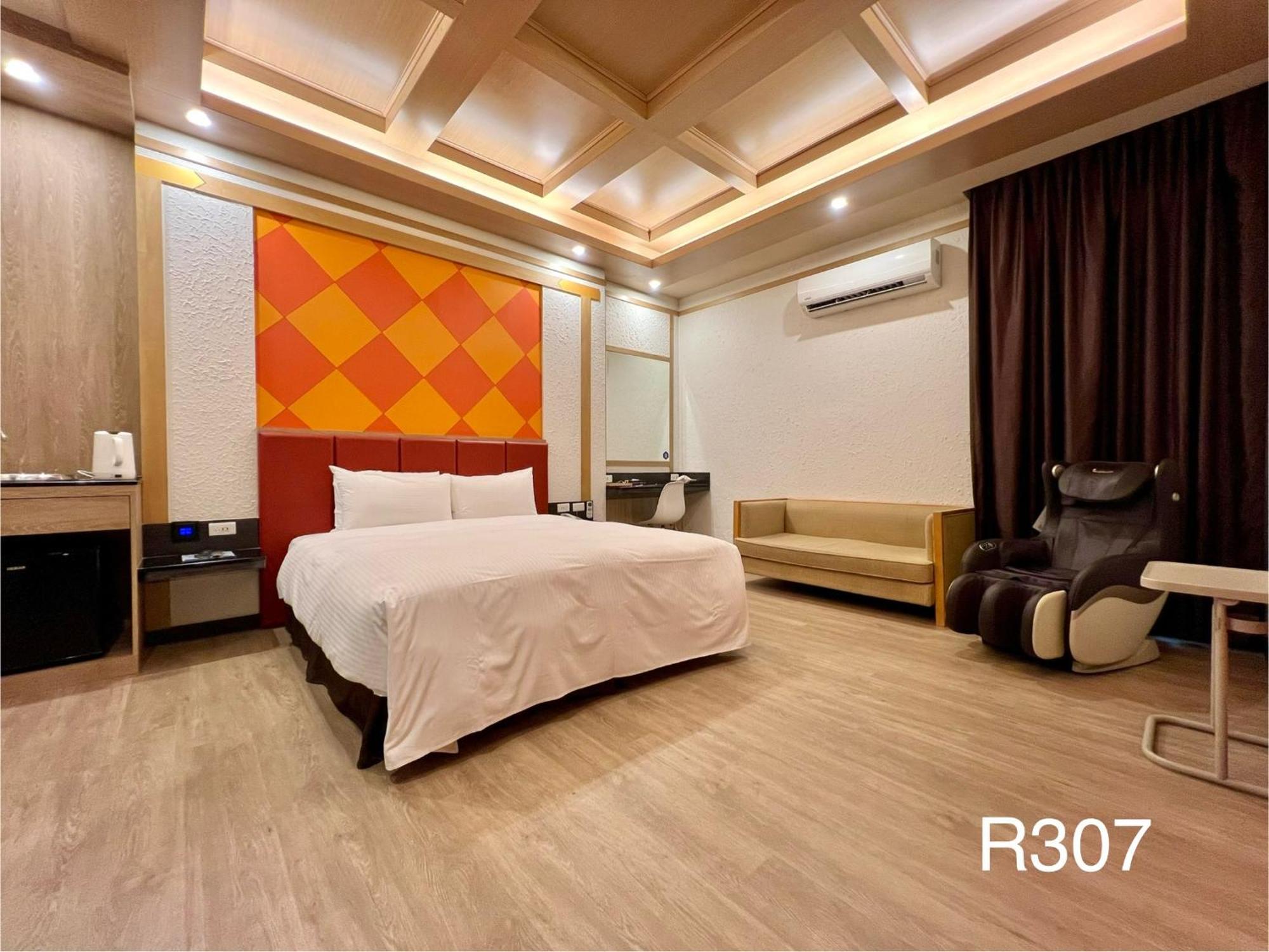 Cigar Motel Тайнан Екстериор снимка