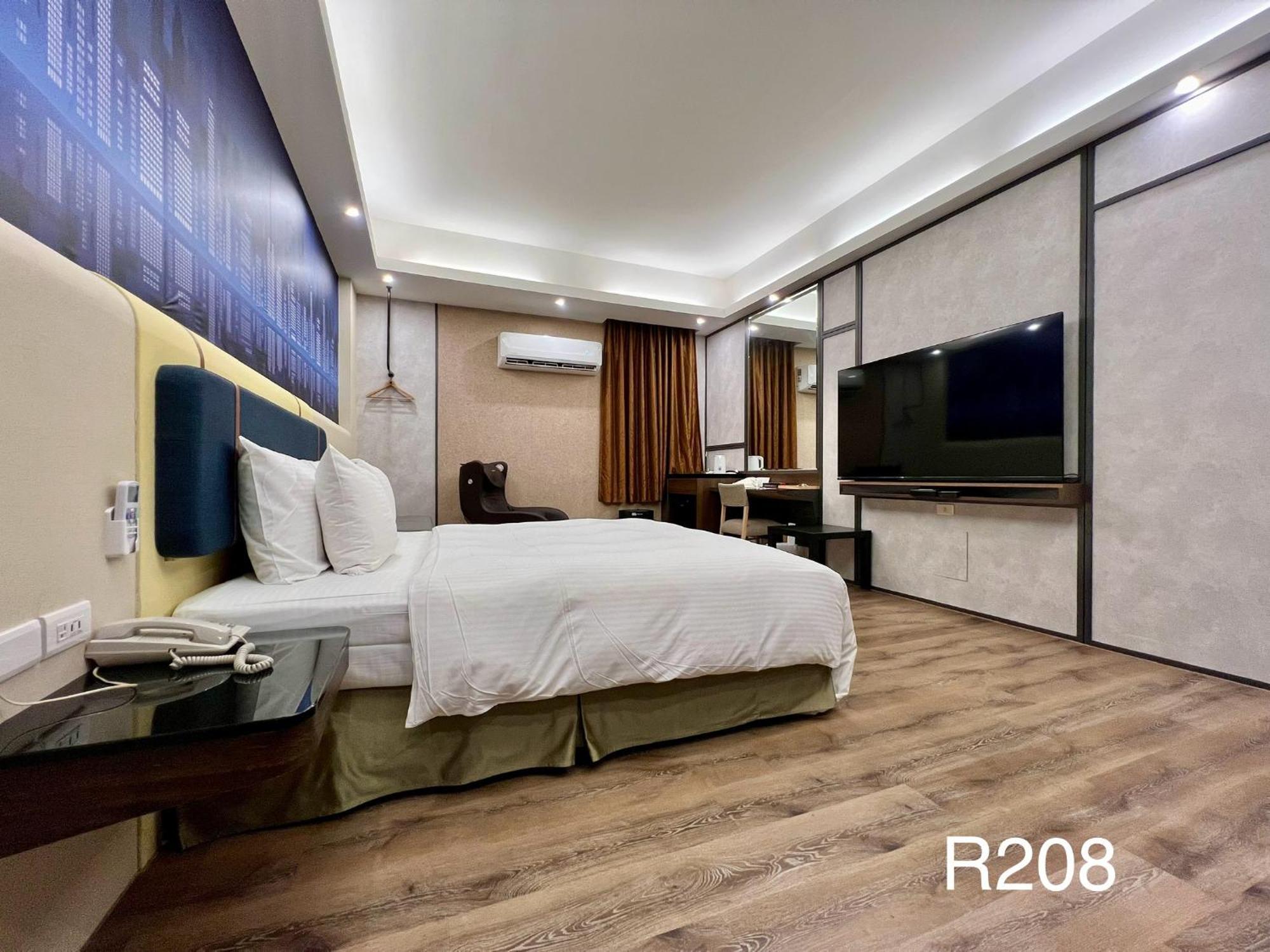 Cigar Motel Тайнан Екстериор снимка